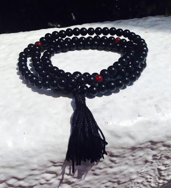 TriquetraBoutique